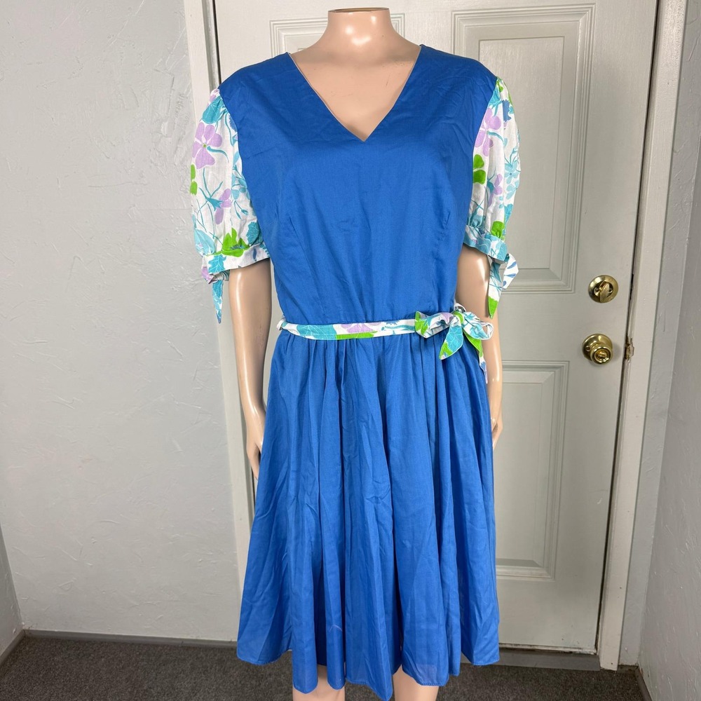 Vintage 60s 70s Women's Dress Cotton Floral Tie Square Dance Party BB18